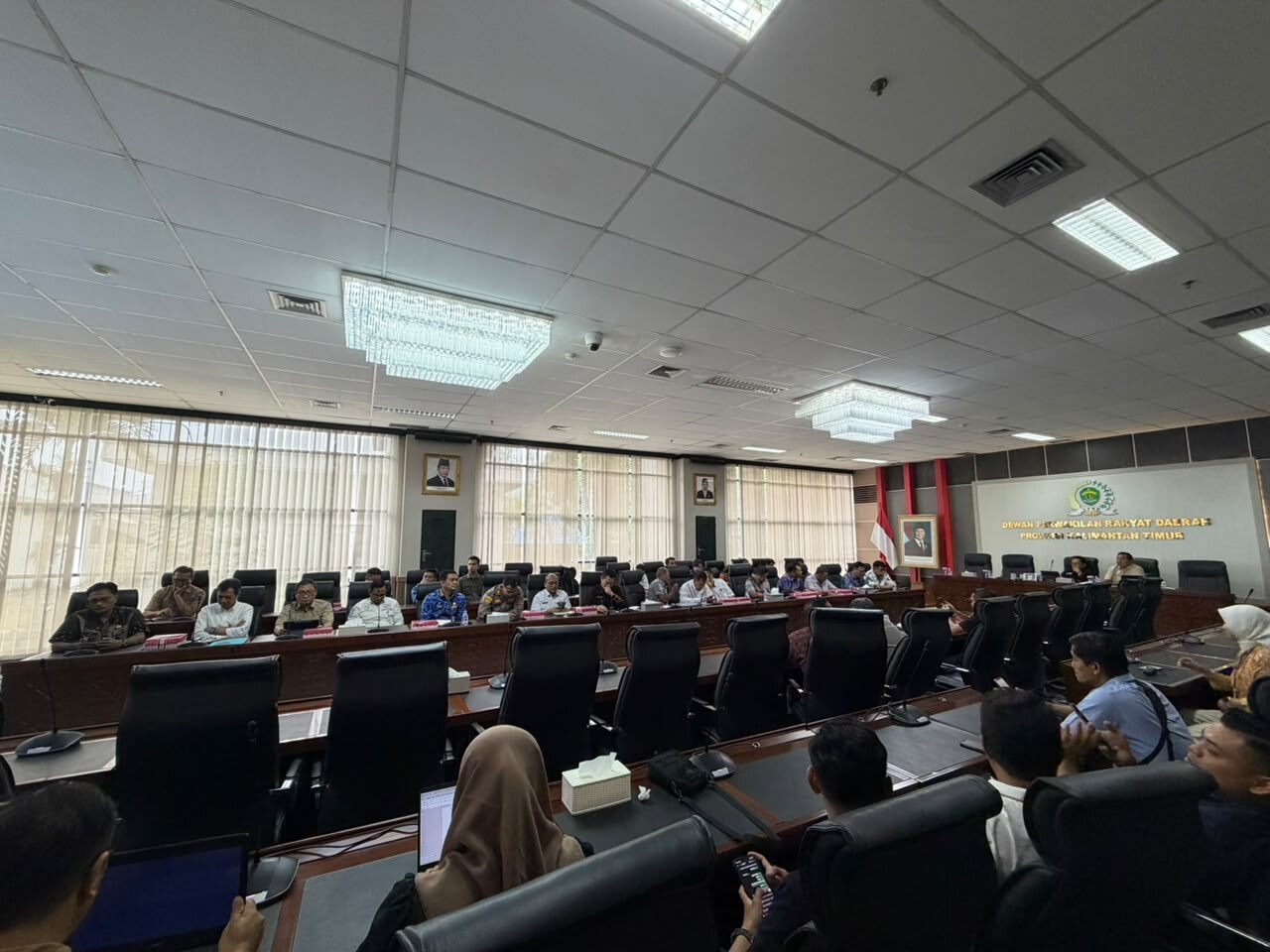 Rapat Dengar Pendapat Optimalisasi PAD Kalimantan Timur Berbasis Asta Cita 2026 — foto 4