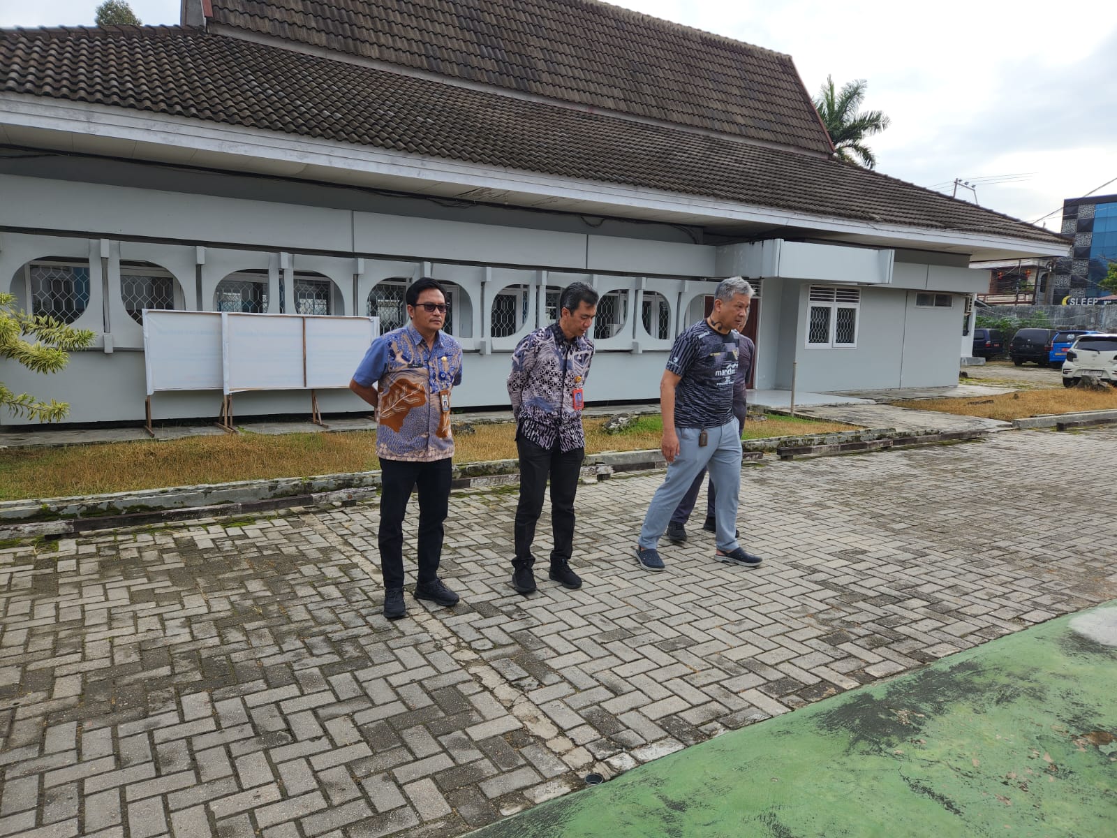 Kegiatan Korve Aksi Bersih Sampah Dishub Kaltim dalam Gerakan Indonesia ASRI — foto 14